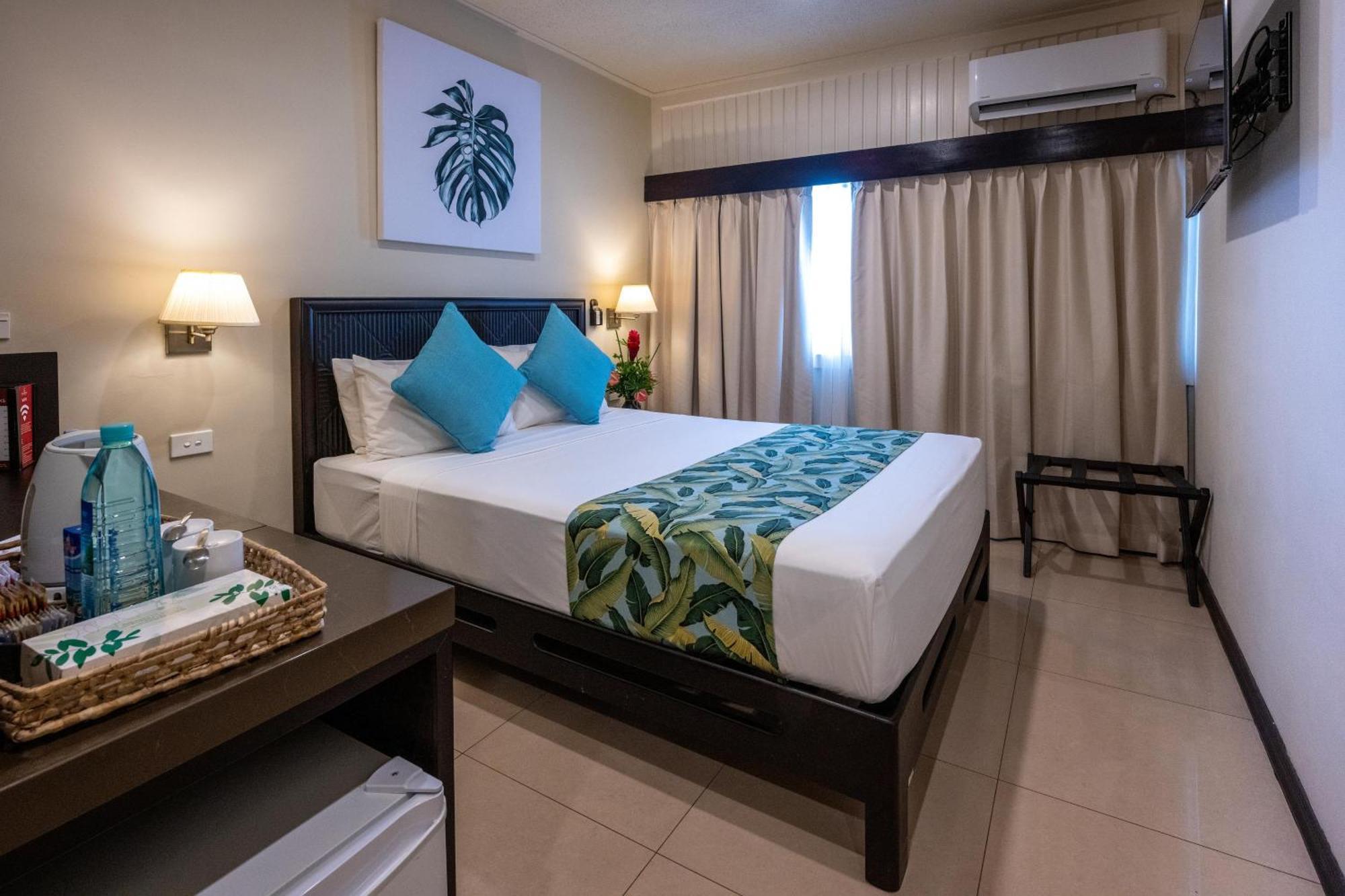 נאדי Fiji Gateway Hotel מראה חיצוני תמונה